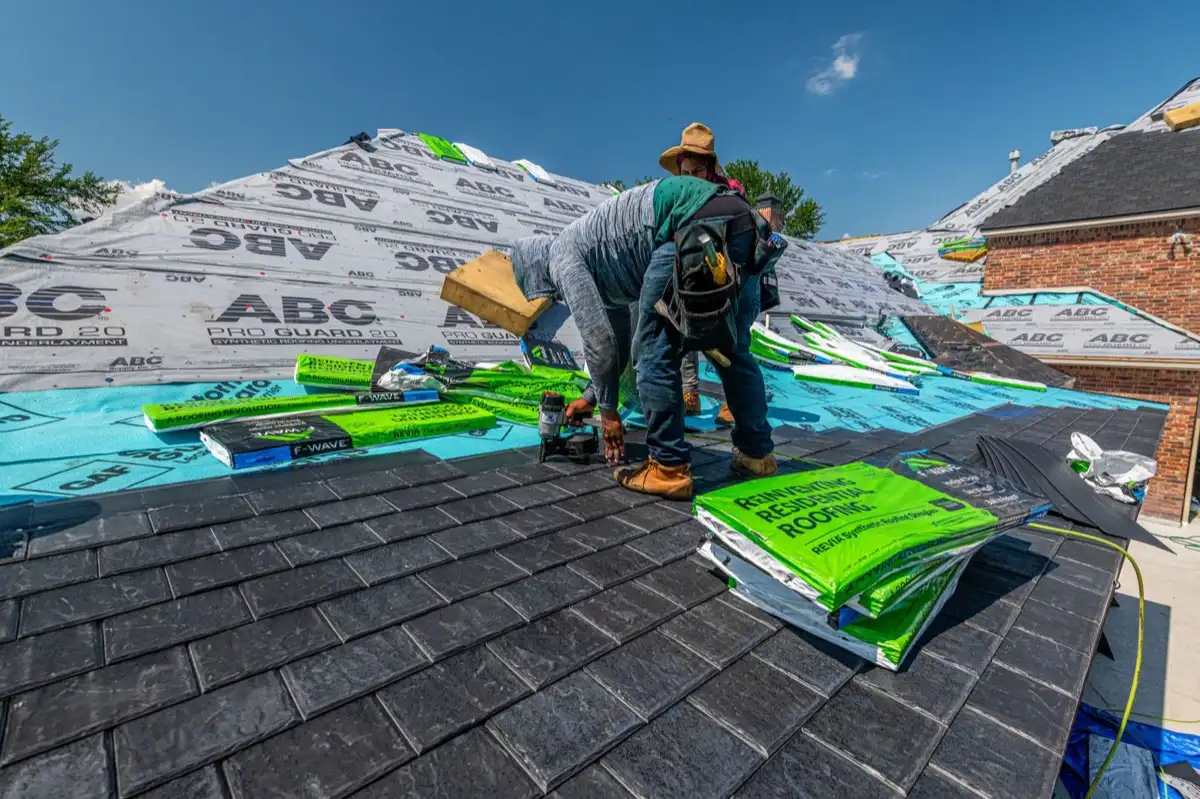 Emergency Roof Tarping in Ventura, CA